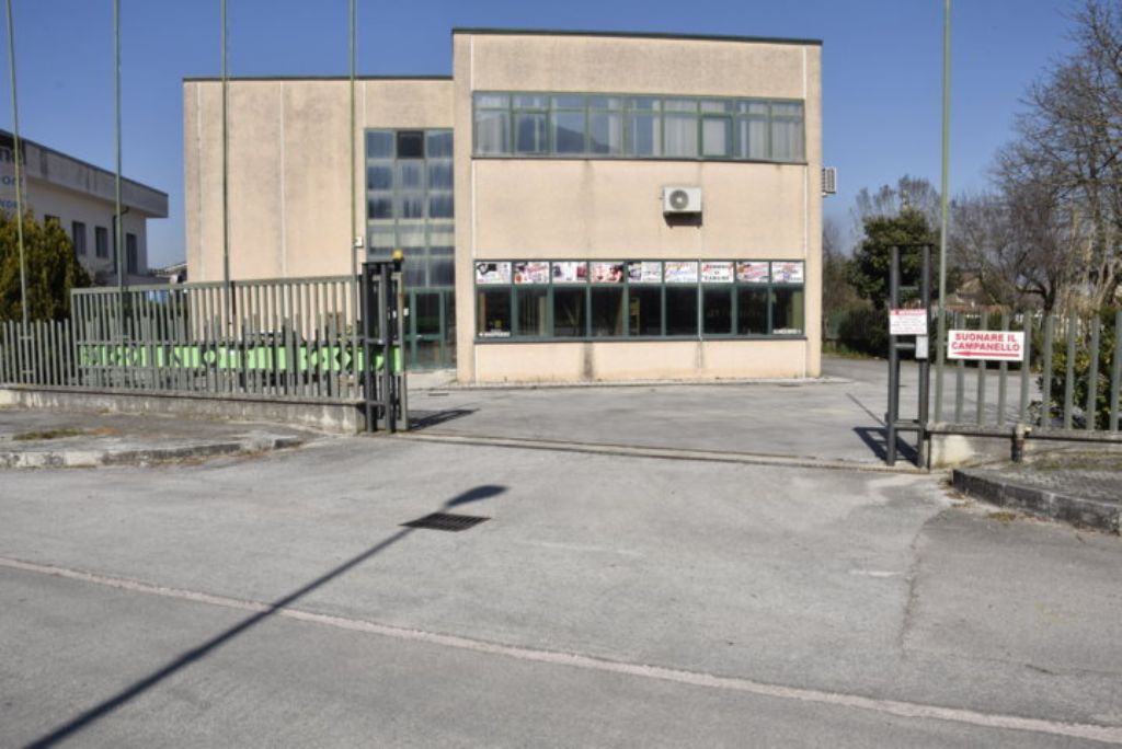 Capannone Industriale