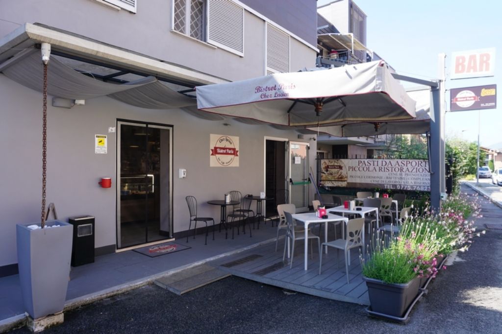 Attività di bar e ristorazione veloce