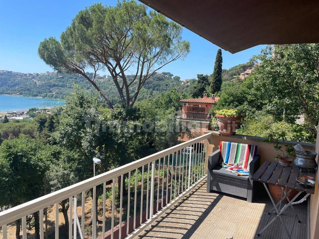 Villa a schiera via Piemonte Boni, Centro, Castel Gandolfo