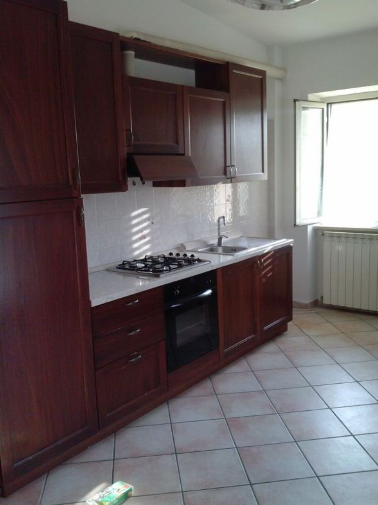 APPARTAMENTO CON POSTO AUTO