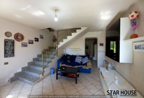 Piccola casa indipendente con terreno