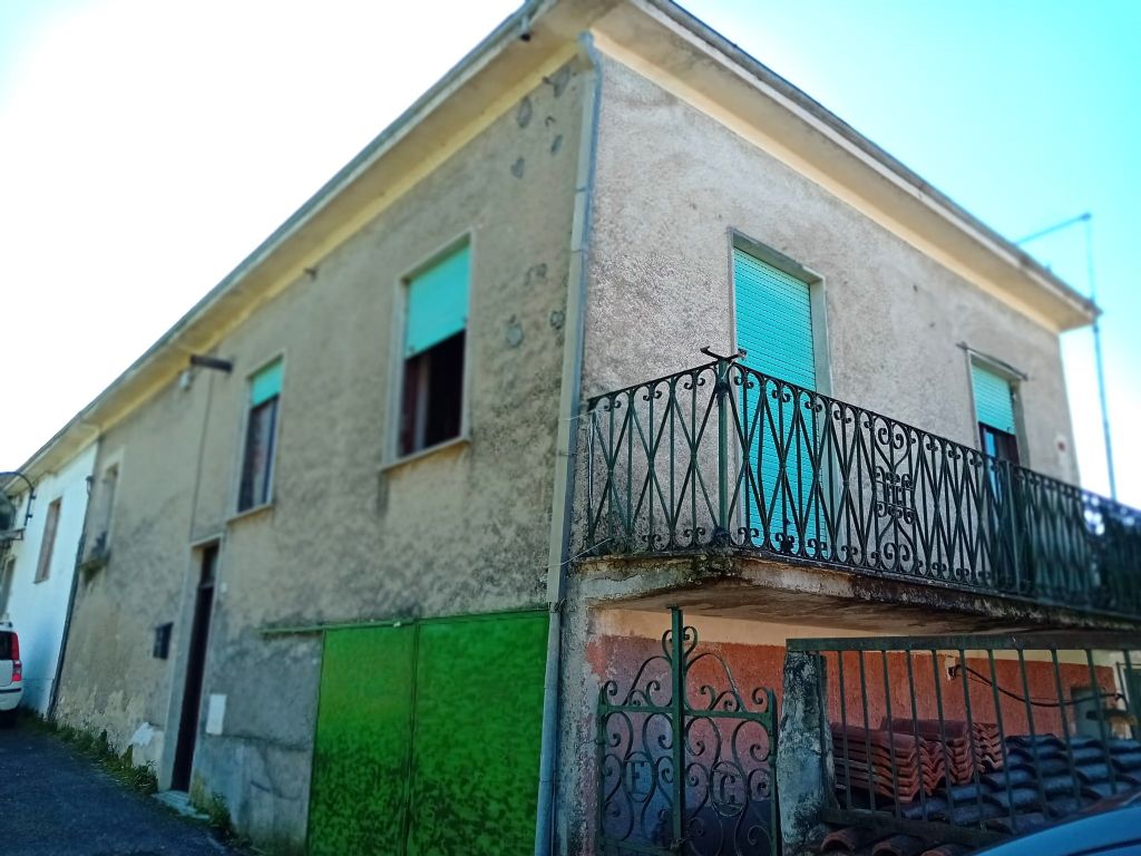 COLFELICE (FR)