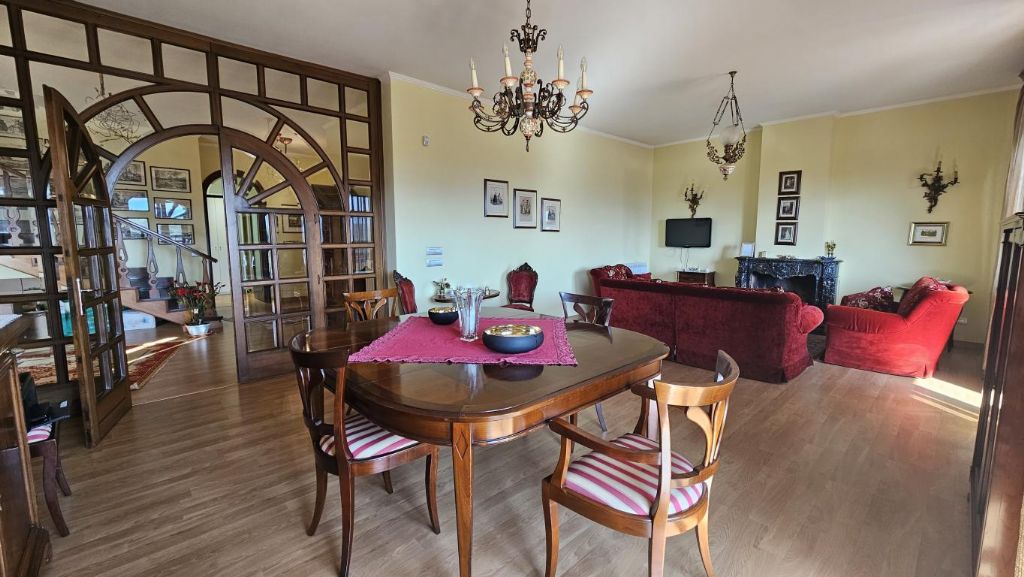 Appartamento in villa di pregio