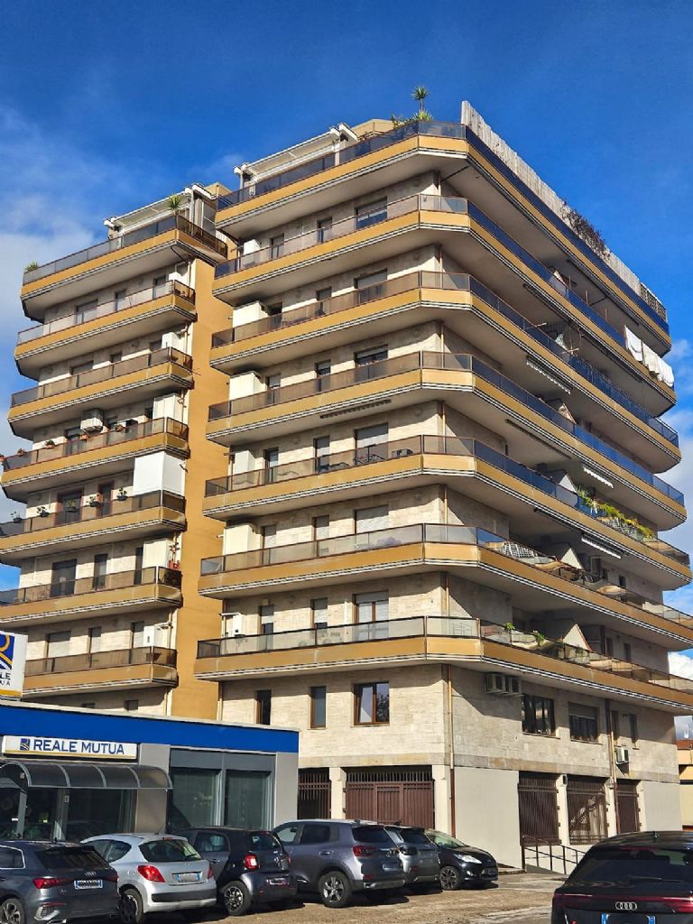 Trilocale palazzi Le Querce 