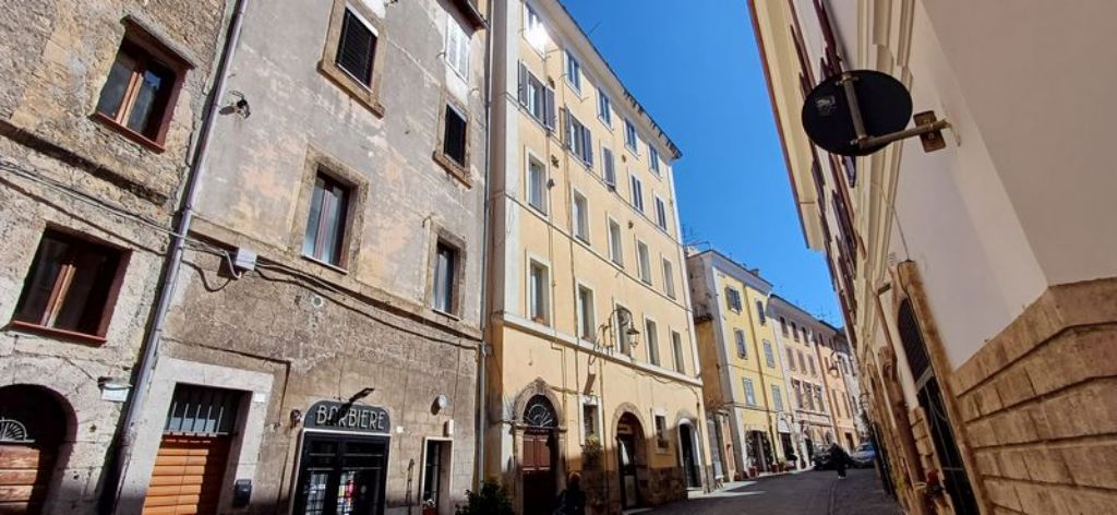 APPARTAMENTO IN CENTRO