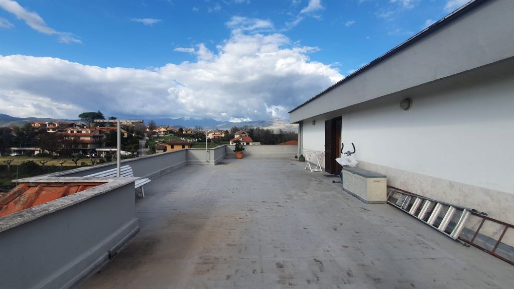 Attico panoramico in zona centrale