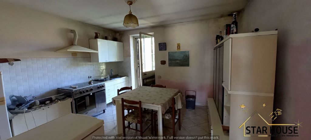 Piccola casa indipendente con terreno