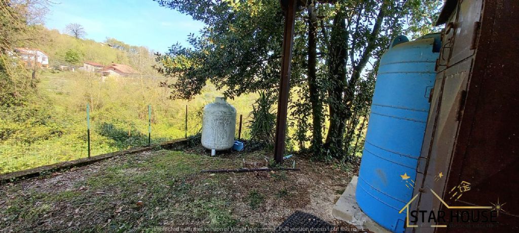 Piccola casa indipendente con terreno