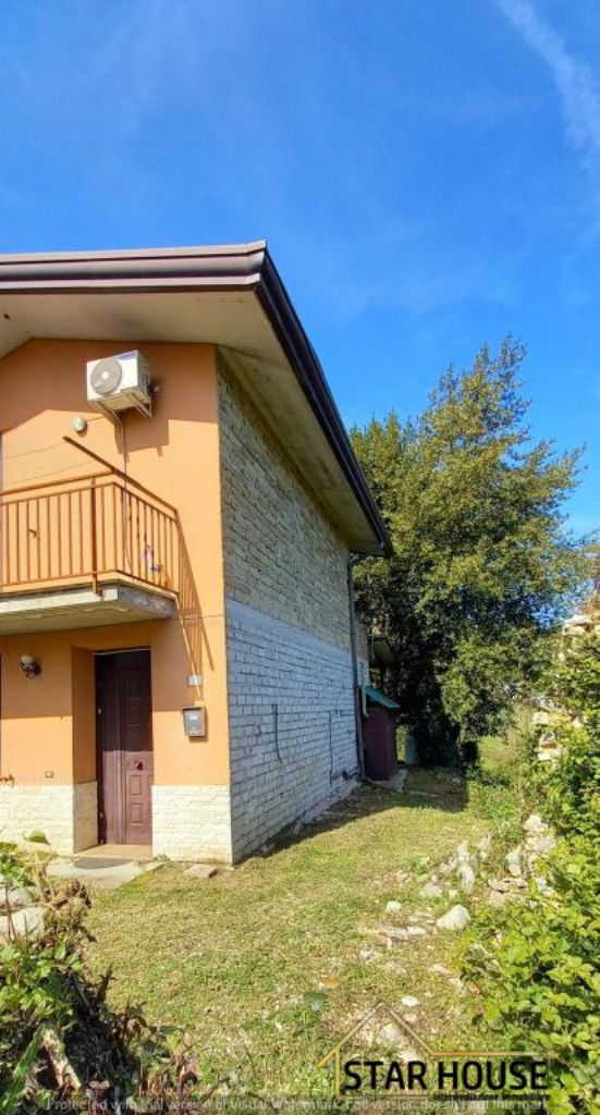 Piccola casa indipendente con terreno