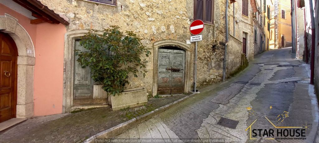 Caratteristica casa in centro storico