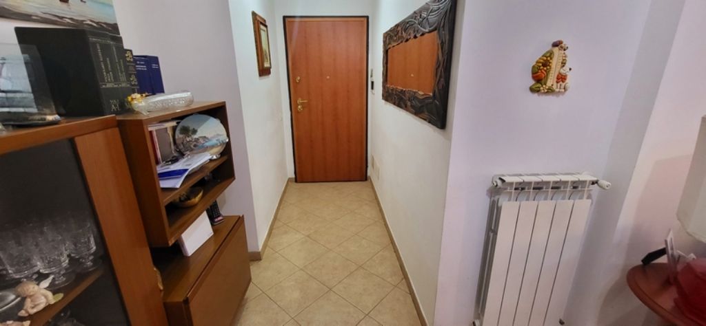 Ampio appartamento recente costruzione con terrazzo - garage - Posto auto