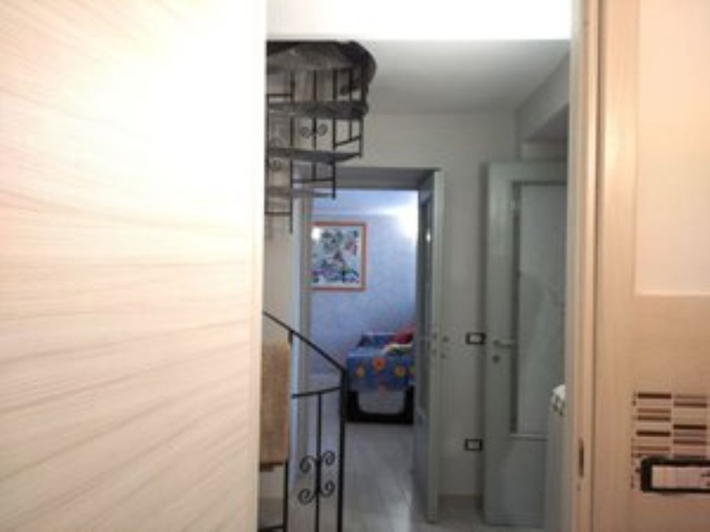 Casa indipendente in Via Colli
