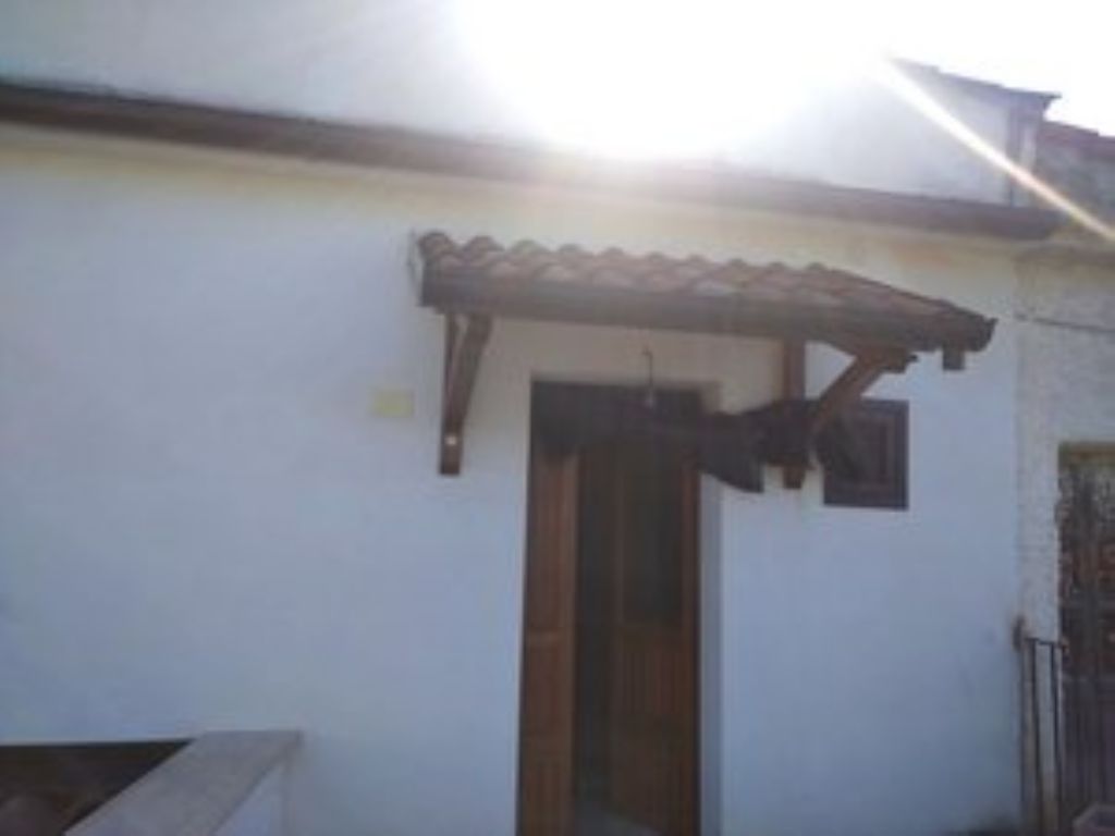 Casa indipendente in Via Colli