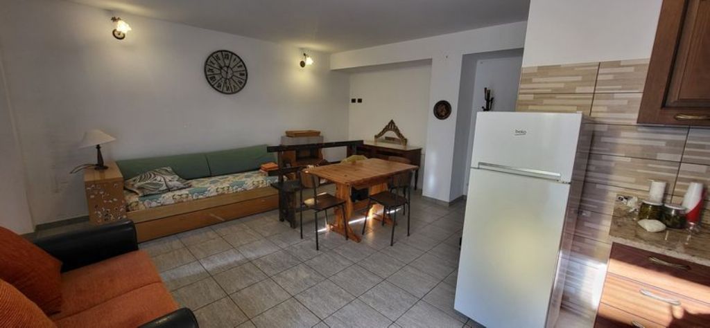 APPARTAMENTO IN VILLA