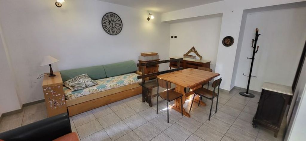 APPARTAMENTO IN VILLA